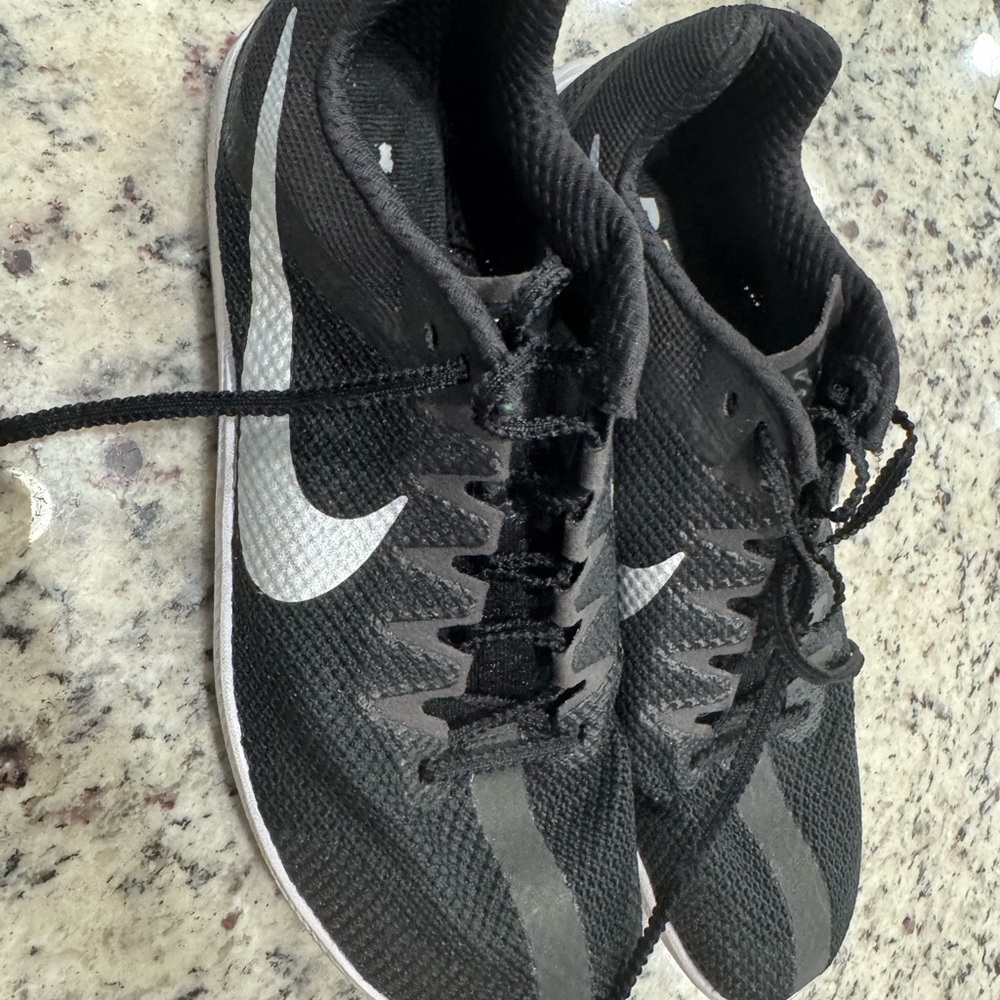 Nike Men's Distance Spikes Running Track Size 8 only worn twice